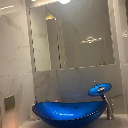 Palme D'or Lägenhet *